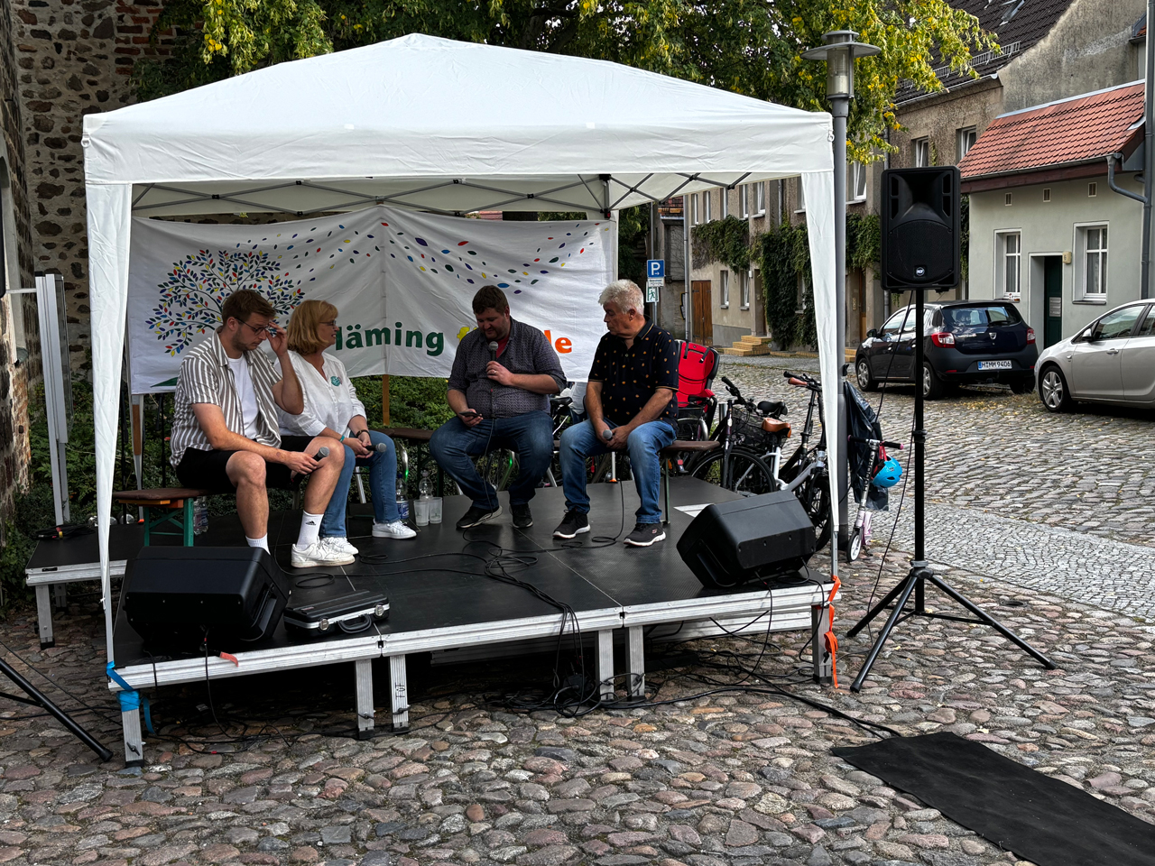 Altstadtsommer 2025 in Bad Belzig - Polittalks und politisches Lied