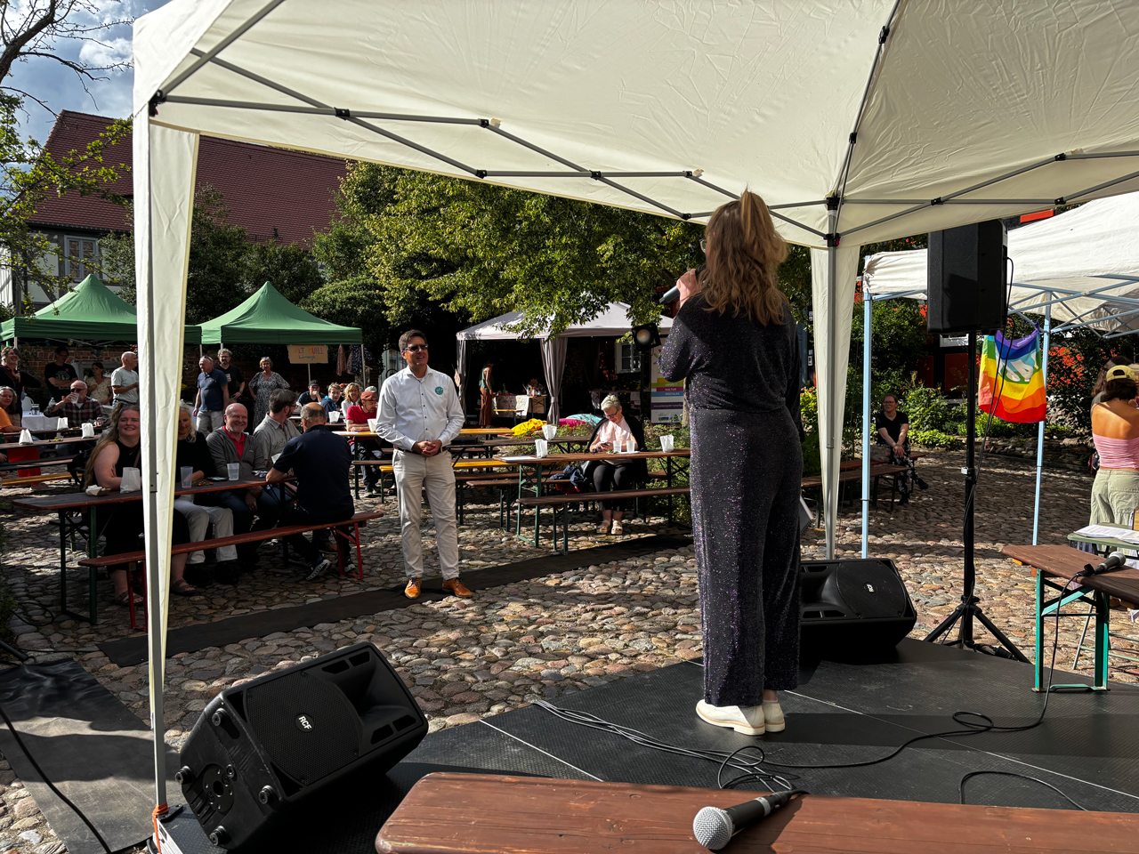 Altstadtsommer 2025 in Bad Belzig - Polittalks und politisches Lied